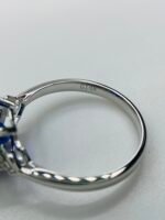 IGI Certified White Gold 14K 2.67 Grams Natural Tanzanite Gemstone Ring - Image 3