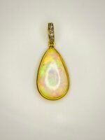 GIL Certified Yellow Gold 18K 1.24 Gram Natural Opal Cabochon Pendant - Image 4