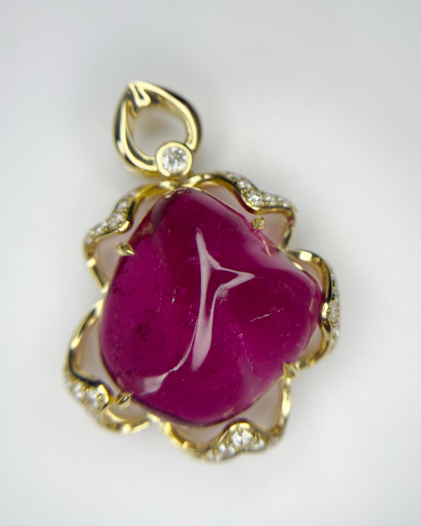 IMG_5781 GIL Certified Yellow Gold 14K 5.77 Grams Natural Rubellite Tourmaline Gemstone Pendant - Image 1