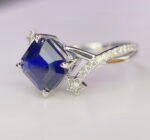 GIL Certified White Gold 14K 2.56 Grams Natural Sapphire Gemstone Ring - Image 2