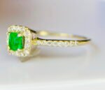 GIL Certified Yellow Gold 18K 2.13 Grams Natural Emerald Gemstone Ring - Image 4