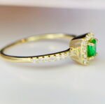 GIL Certified Yellow Gold 18K 2.13 Grams Natural Emerald Gemstone Ring - Image 6